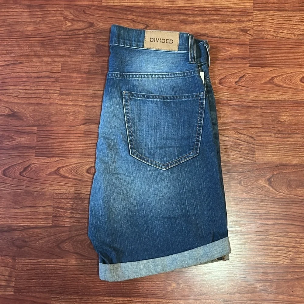 Men's Slim Blue Denim Shorts Size 28